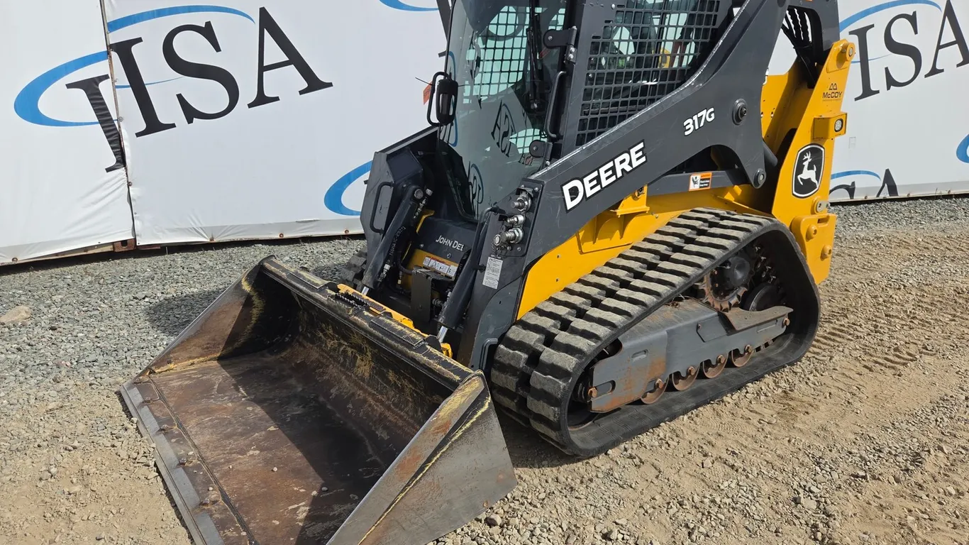 Deere 317G Tracked Skid Steer
