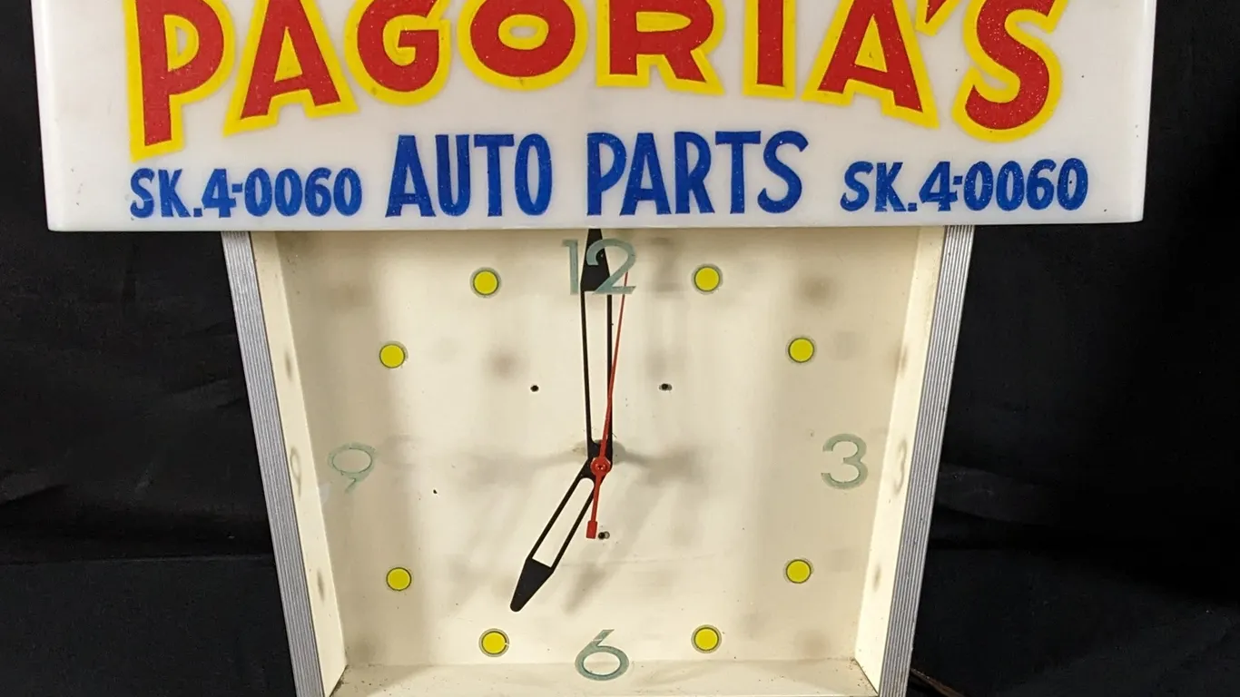 LIGHTED CLOCK SIGN PAGORIA'S AUTO PARTS (CHICAGO)