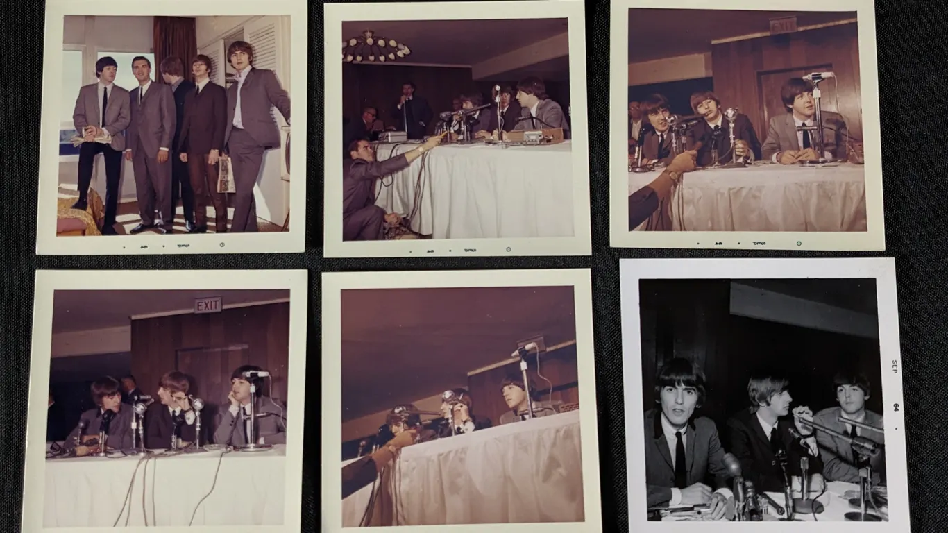 RARE SET OF ORIGINAL SEPTEMBER OF 1964 BEATLES PHOTOGRAPHS FROM COACH HOUSE MOTOR INN MILWAUKEE WISCONSIN