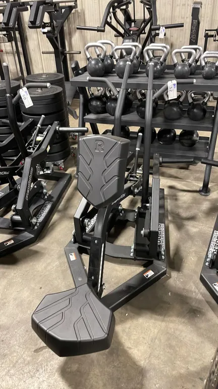 ROGERS ATHLETIC COMMERCIAL FREE WEIGHT 3 WAY ROW MACHINE
