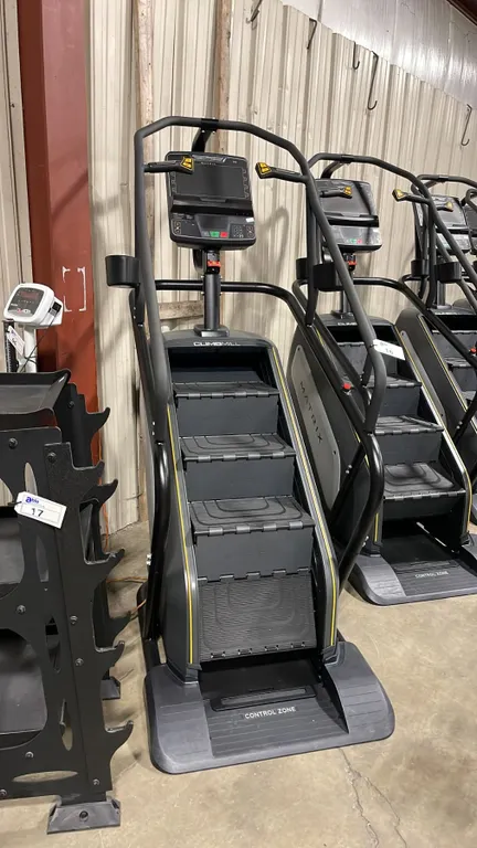 MATRIX C-PS CLIMBMILL COMMERCIAL STAIR CLIMBING CARDIO MACHINE WITH WIFI CONNECTIVITY, USB,