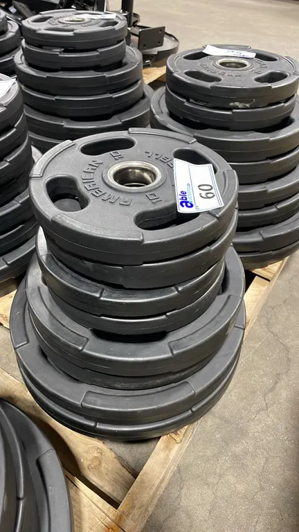 8 AMERICAN BARBELL COMMERCIAL EXERCISE RUBBER OLYMPIC PLATES 2-35LB, 2-25LB & 4-10LB