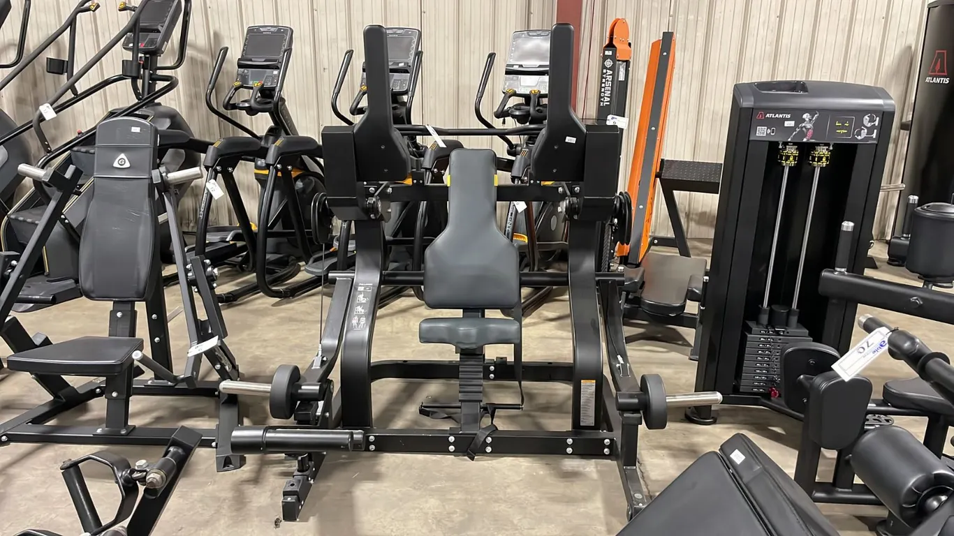 TECHNOGYM COMMERCIAL EXERCISE FREE WEIGHT PULLOVER MACHINE