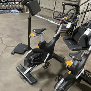 MATRIX CXM COMMERCIAL INDOOR SELF POWERED EXERCISE TRAINING CYCLE WITH DIGITAL PEDOMETER & READOUT
