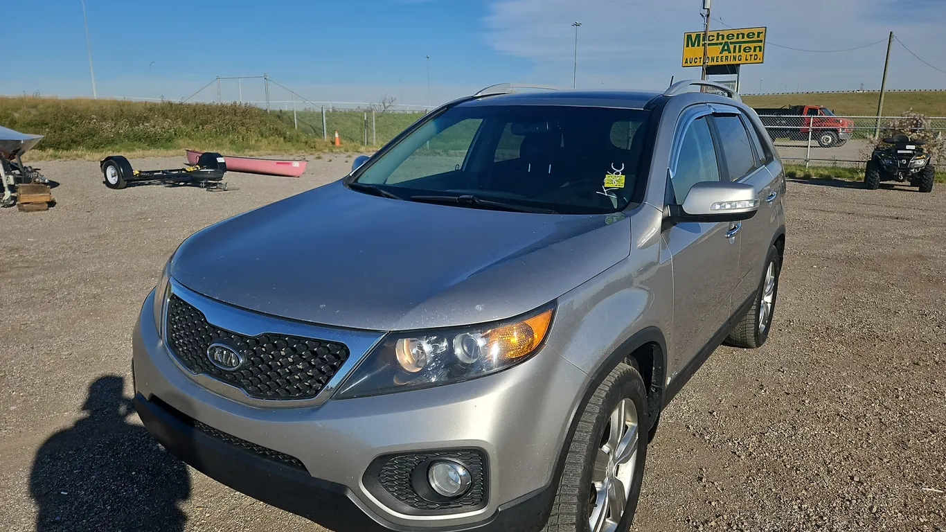 2013 Kia Sorento AWD EX-V6 Luxury 4dr SUV