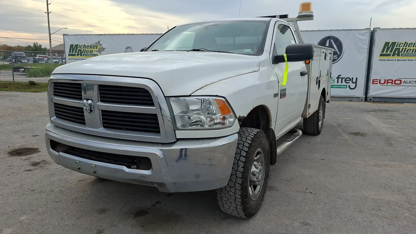 2012 Ram 2500 SLT S/A Service Truck