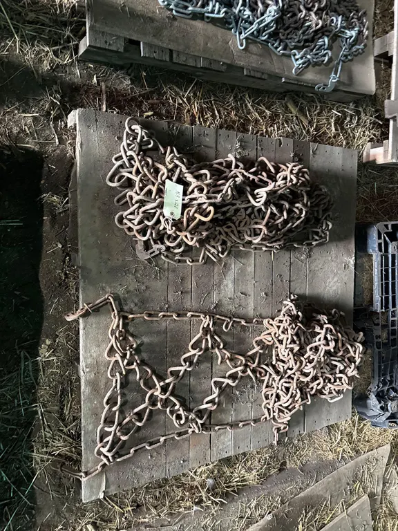 14.9x28 Tire Chains