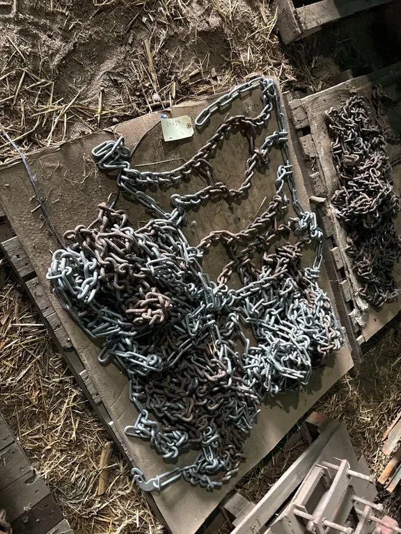 18.4x34 Tire Chains