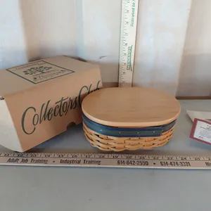 2002 Longaberger Collectors Club Harmony Basket No. 4 W/Lid, & Box 7.75"X5.75"X3"5