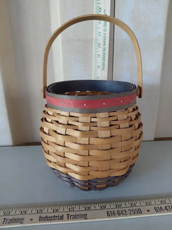 1997 Workshops Gerald E Henn Basket 7.5"X7.25"
