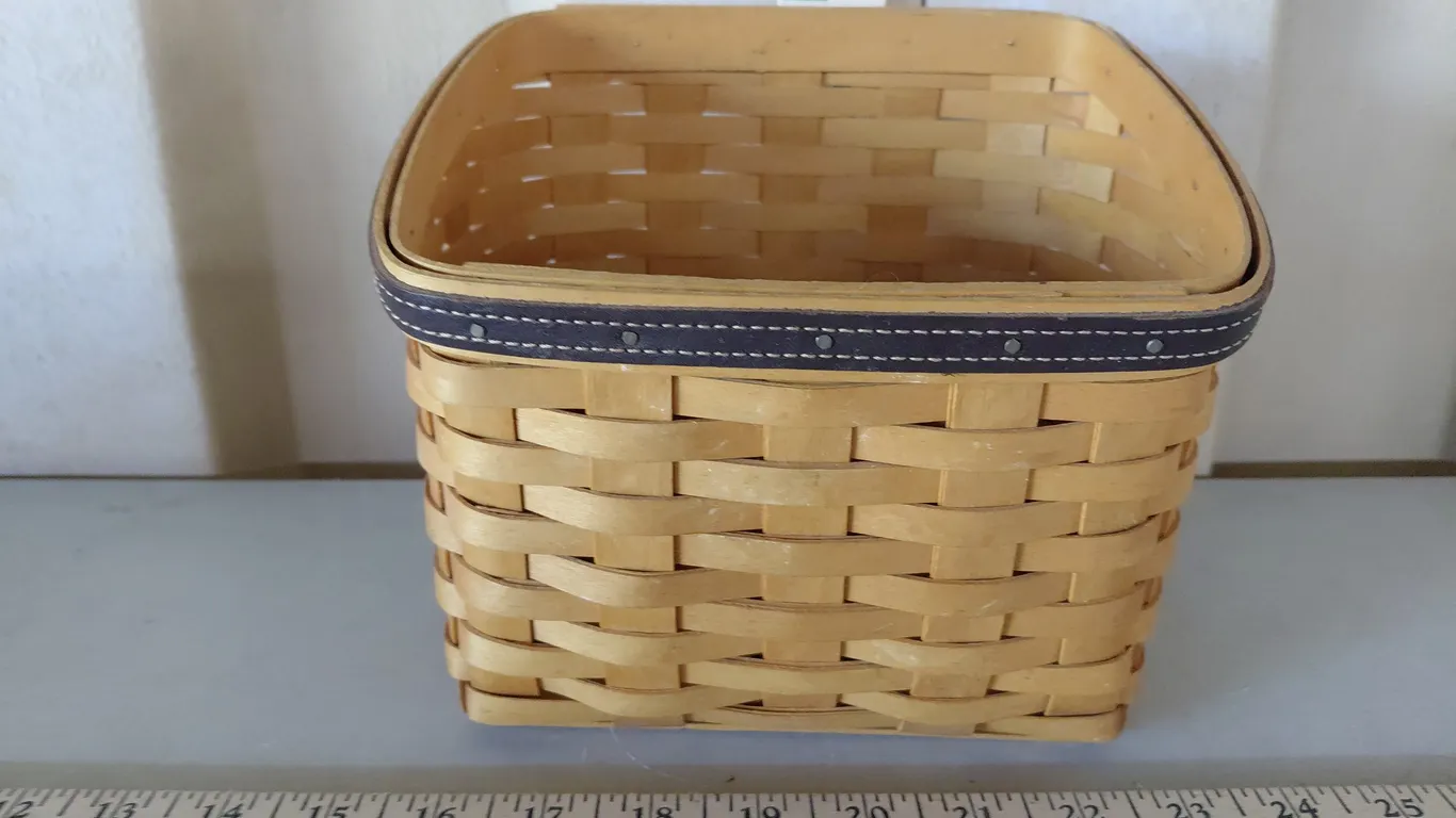 2002 Longaberger Daddy's Caddy Basket 8"X6.5"X7"