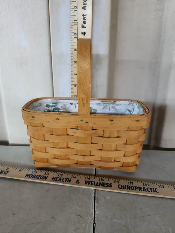 1999 Longaberger Small Comforts Basket W/Liner & Protector 9"X5"X9.5"