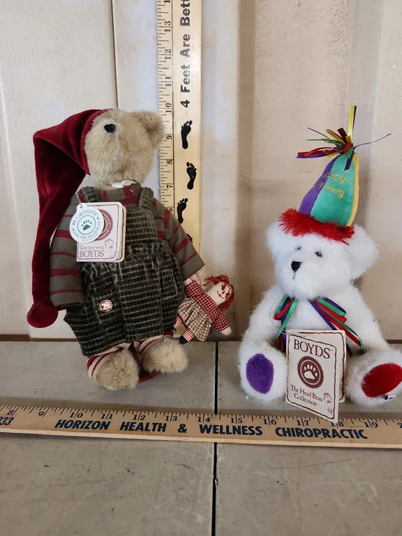 2 Boyds Bears Happy Birthday & Mindy P. Elfbeary
