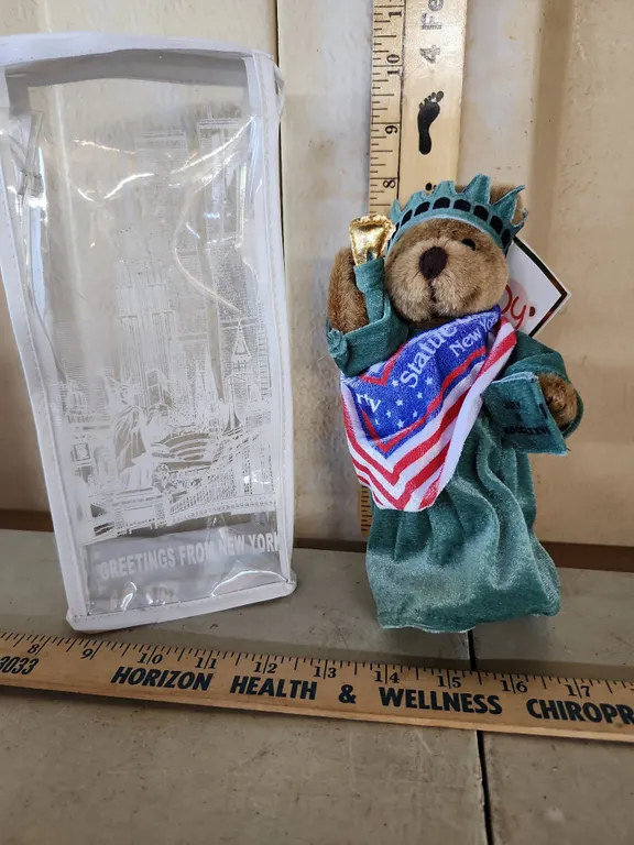 1999 NY Teddy Greetings From New York