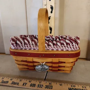 1997 Longaberger Sweetheart Sweet Treats Basket W/Liner, Protector, & Tie On 8"X5.25"X7" (Needs Clea
