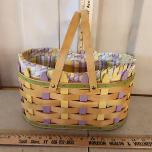 2007 Longaberger Easter Basket W/Liner & Protector 13"X9"X6.5"