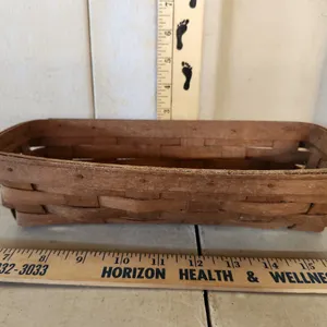 1991 Longaberger Cracker Basket 11.5"X5"X2.25" (DusTY Needs Cleaned)
