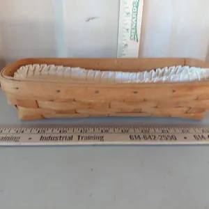 1994 Longaberger Cracker Basket W/Liner 11.5"X5"X2.5"