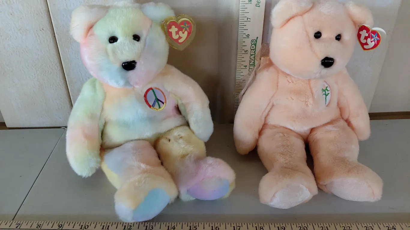 2 TY Beanie Buddies Dearest & Peace