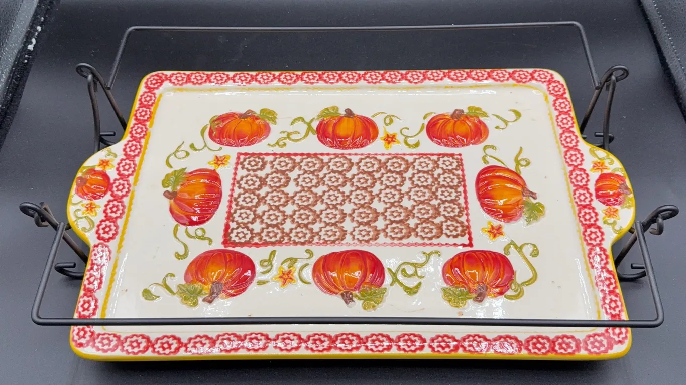 Temptations "Pumpkin Patch" Serving Tray W/ Wire Serving Rack