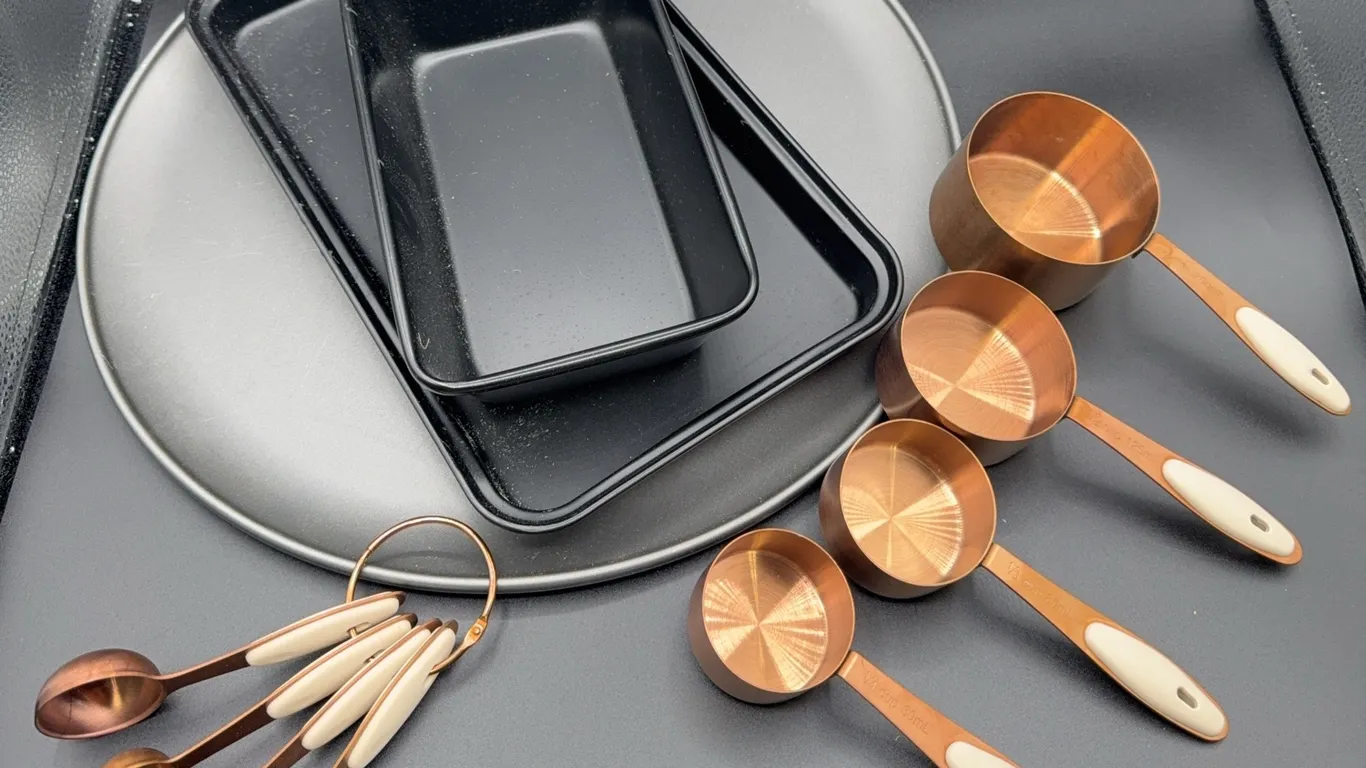 Pizza Pan, Loaf Pan, Cookie Sheet, Measuring Cups & Spoons