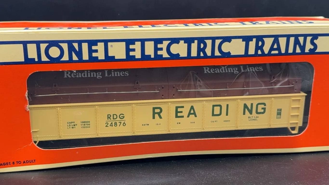 Lionel Reading Lines Train Car