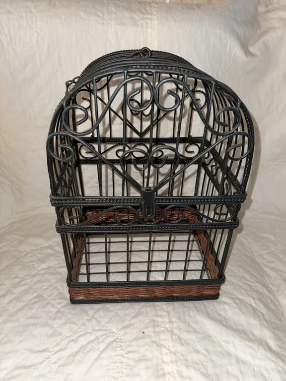 Metal decorative bird cage