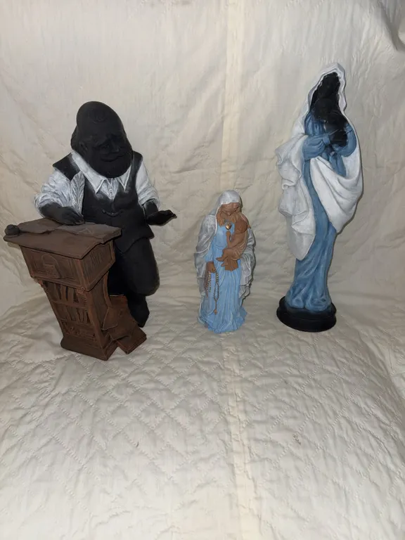 Hand painted ceramic decor