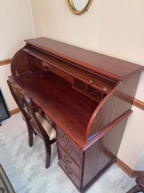 Very Nice Roll Top Desk and Chair