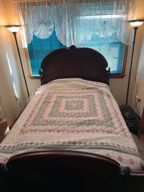 Wooden bed frame and bed set