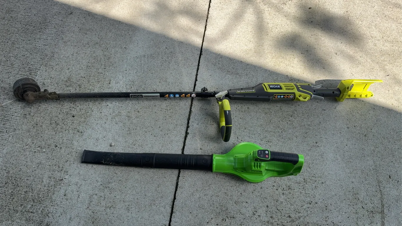 Ryobi Weedwhacker and a little cordless leaf blower