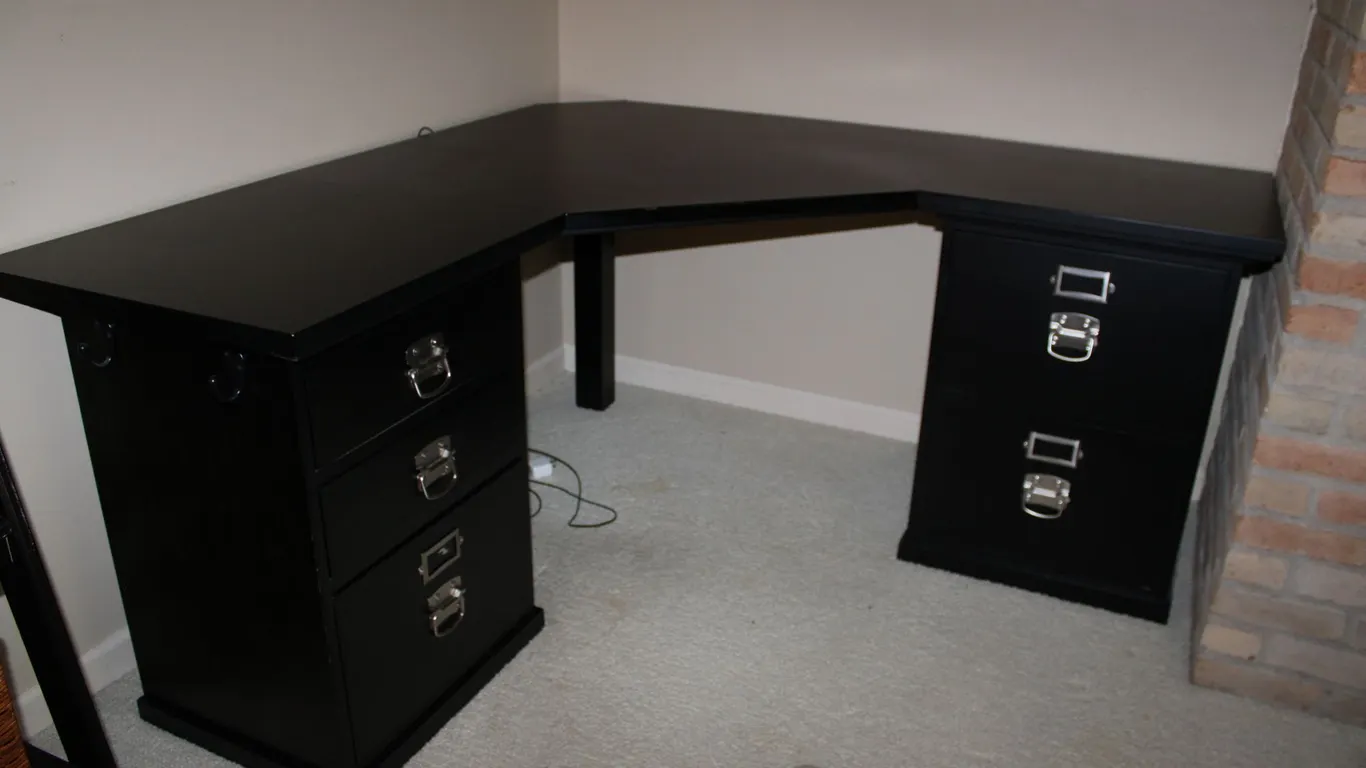 Pottery Barn Bedford Corner Office Desk
