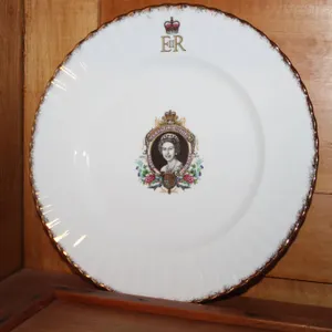 Gainsborough Bone China Queen Elizabeth II Coronation Plate