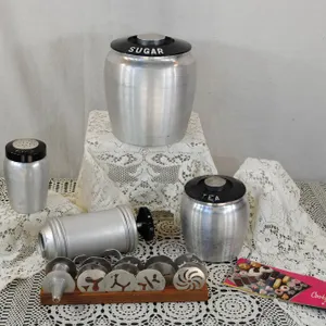 Vintage Mirro-ware