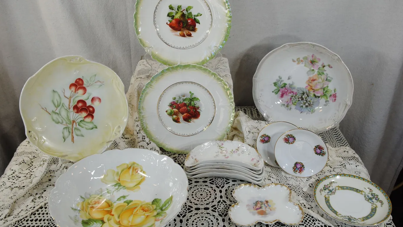 Porcelain Painted Bowls