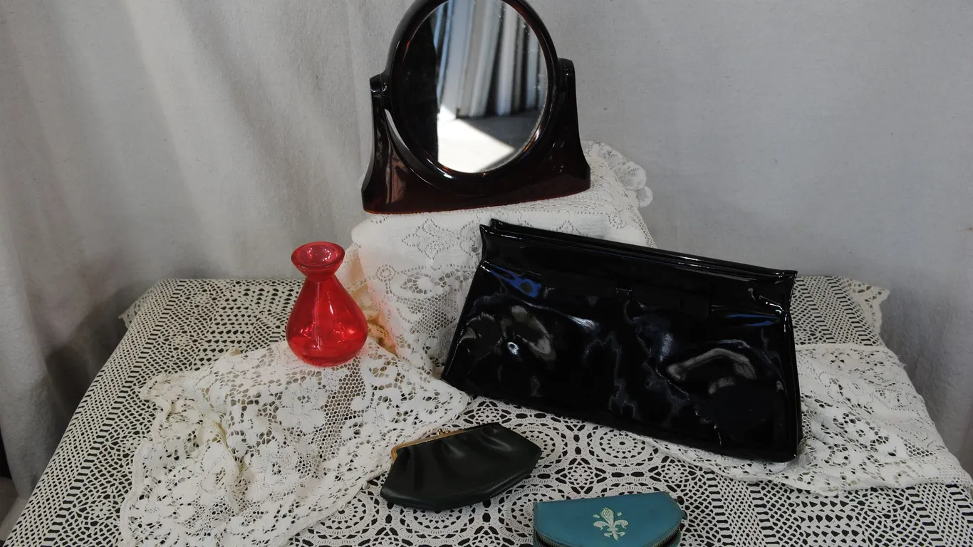 Vintage Harry Levine Clutch