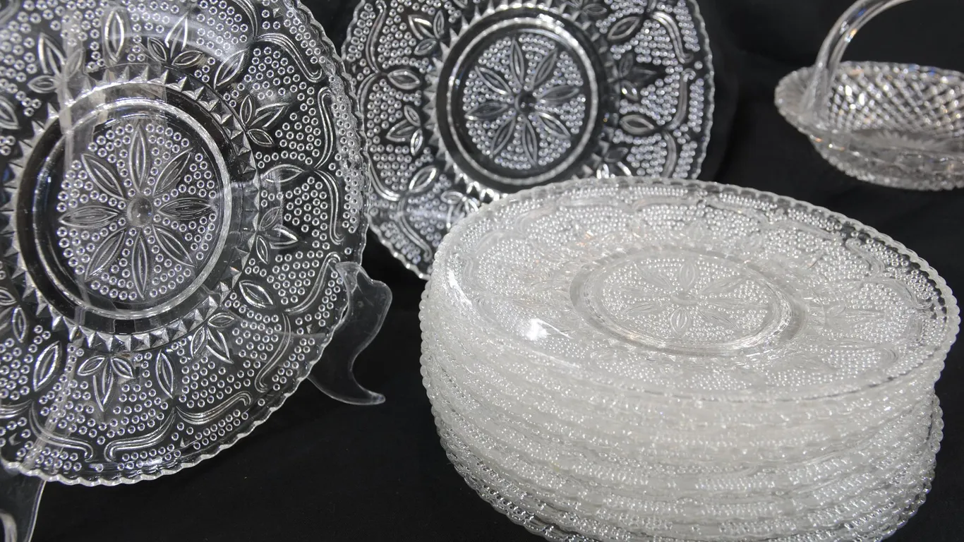 Vintage Federal Glass Co