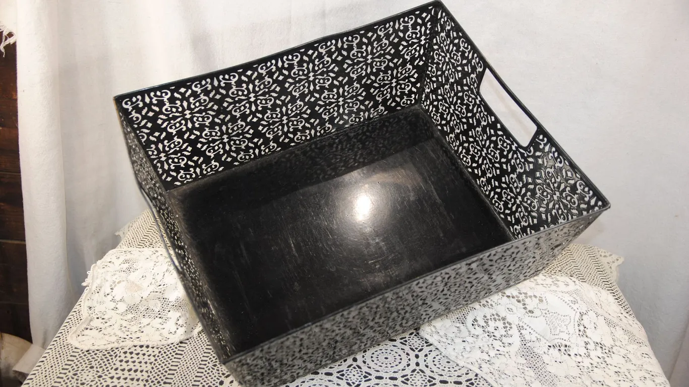 Mid Century Basket