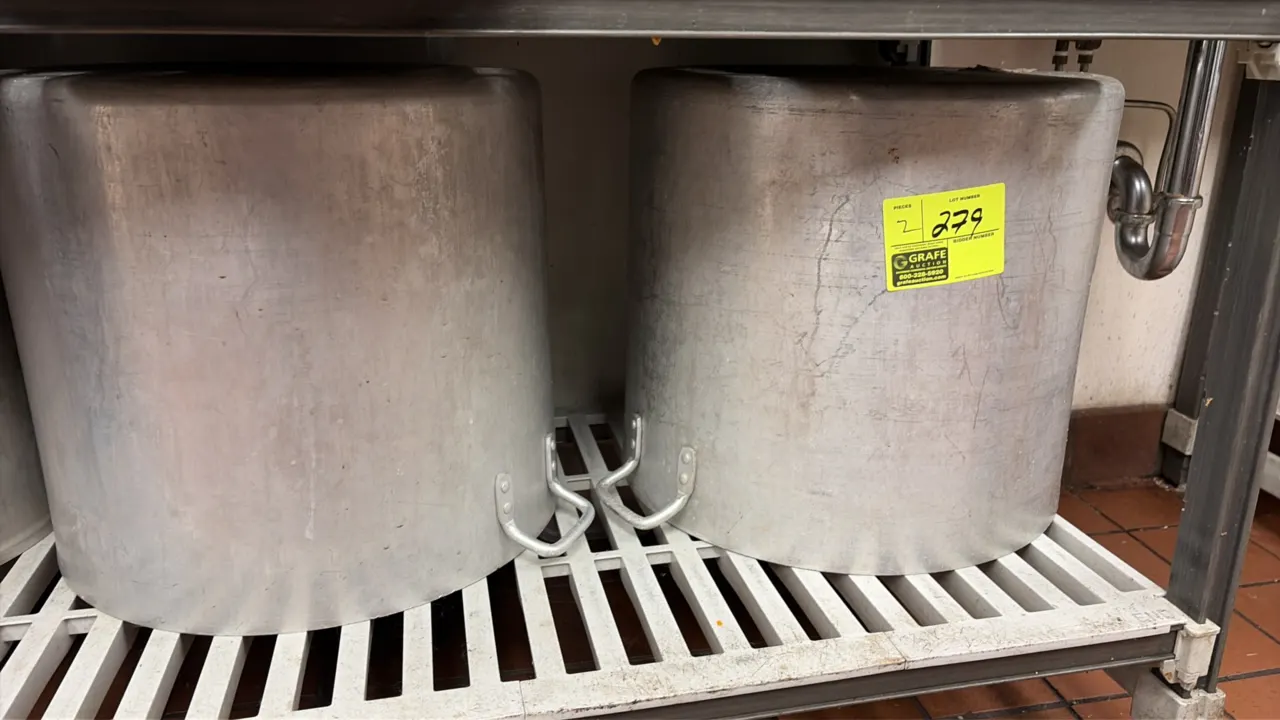 Aluminum stock pots. Features dual riveted side handles. Note: Lids not included.