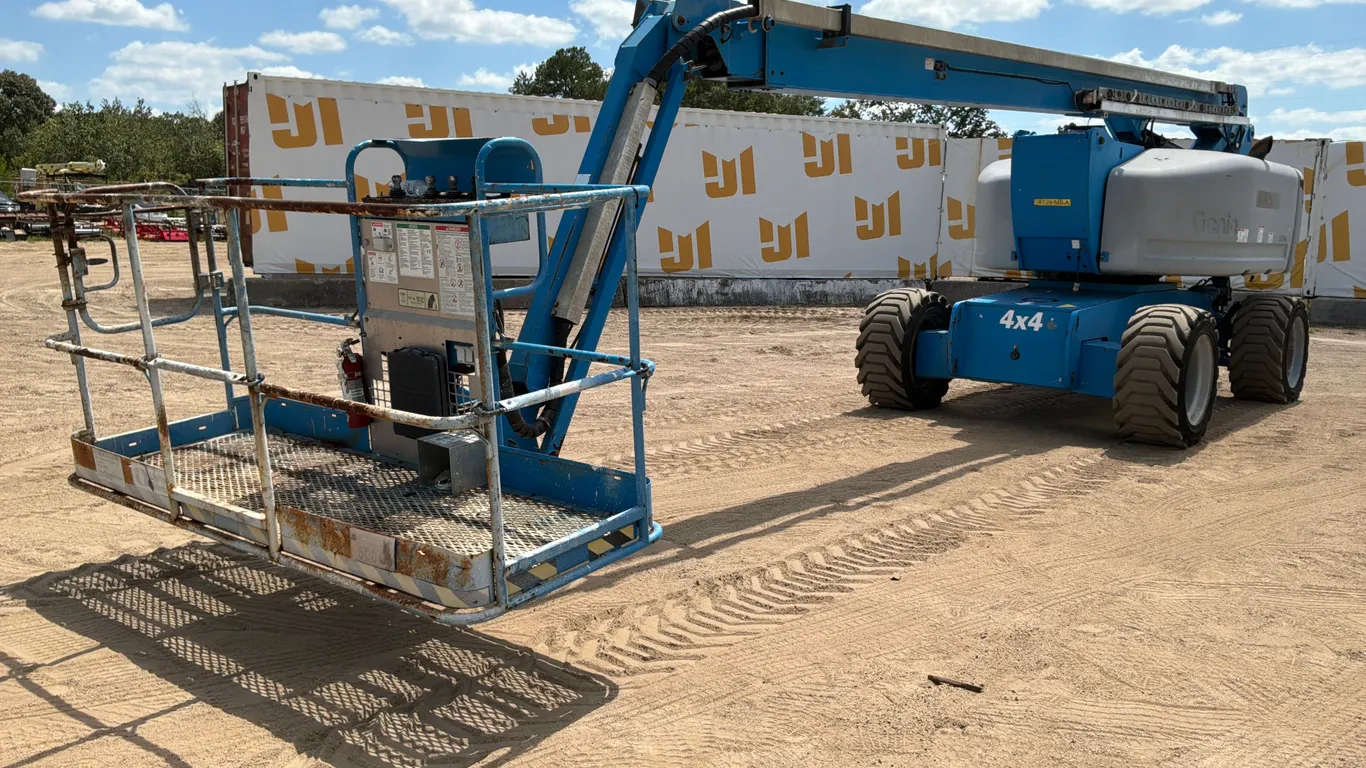2012 GENIE Z-80/60 4X4 TELESCOPIC BOOM LIFT SN: Z8012-3730
