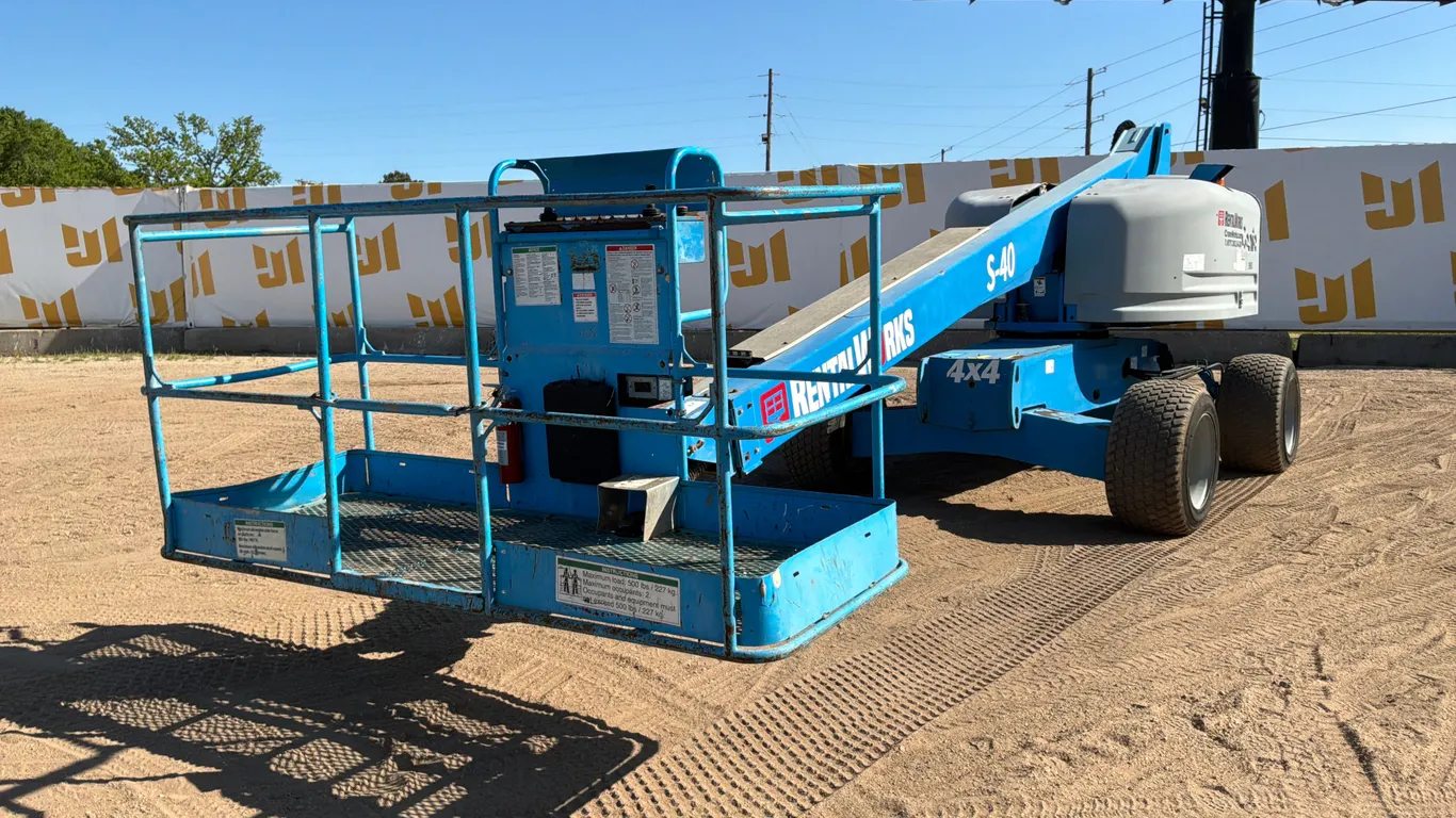 2012 GENIE S-40 4X4 TELESCOPIC BOOM LIFT SN: S4012-16482