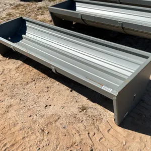 UNUSED KC V2025 CATTLE FEEDER