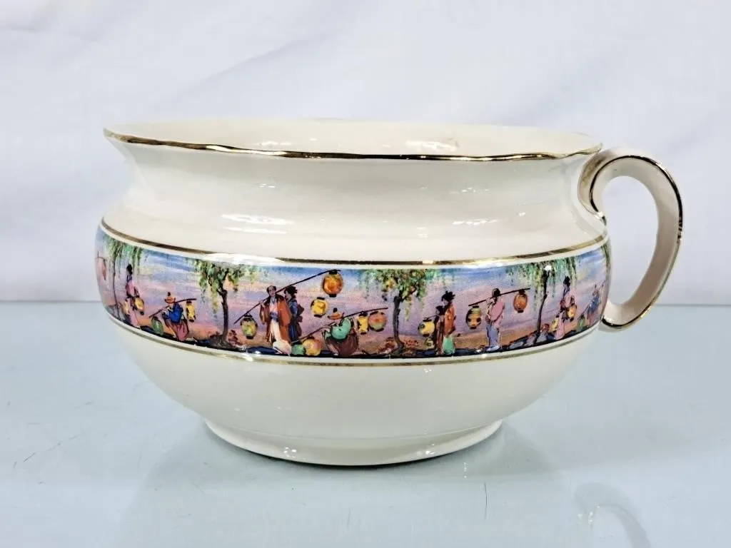 Vintage Chamber Pot w/Asian Scene