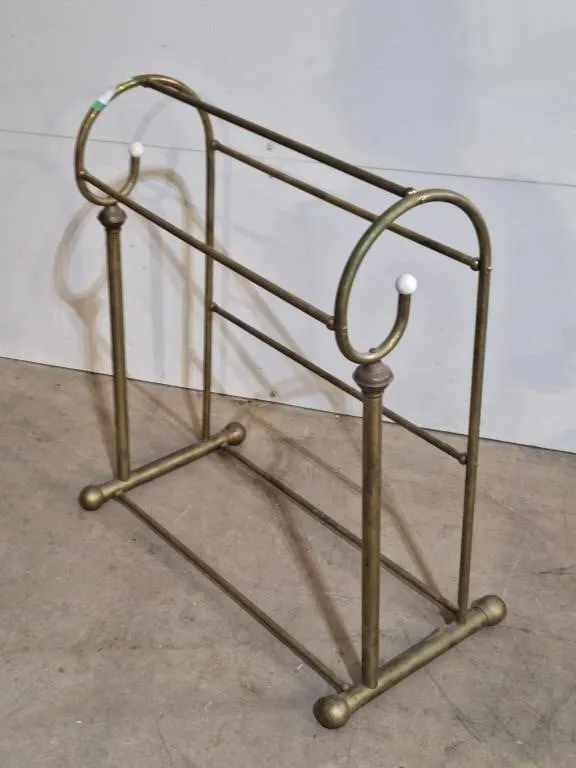 Brass quilt rack