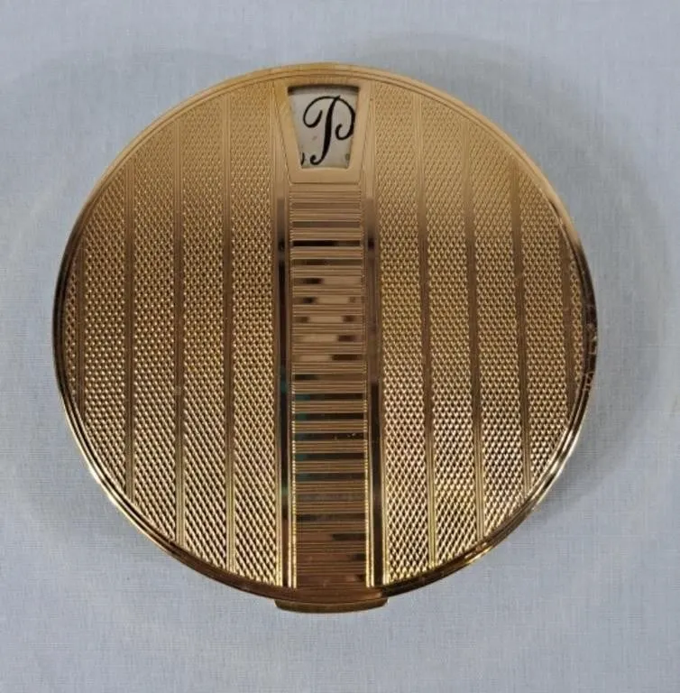 Beautiful Vintage Stratton Compact