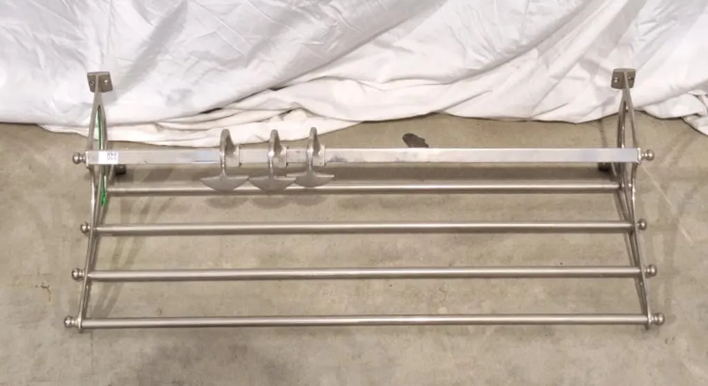 Wall mount towel rack