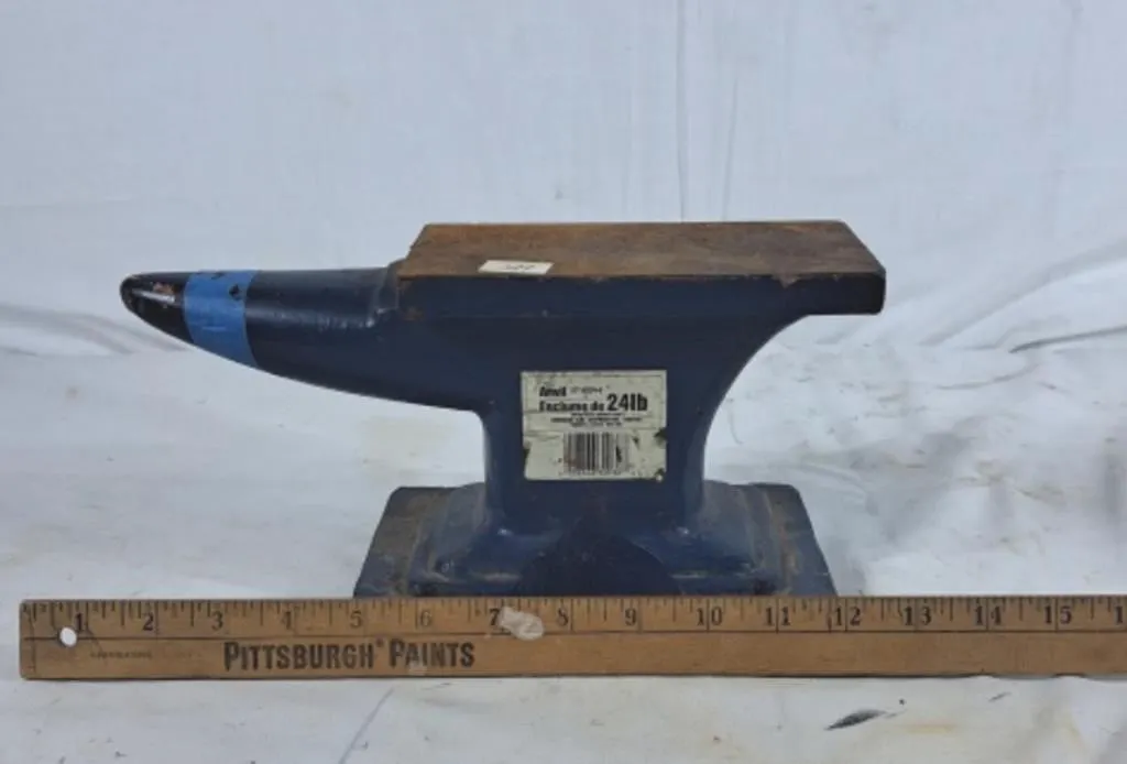 24lb Anvil
