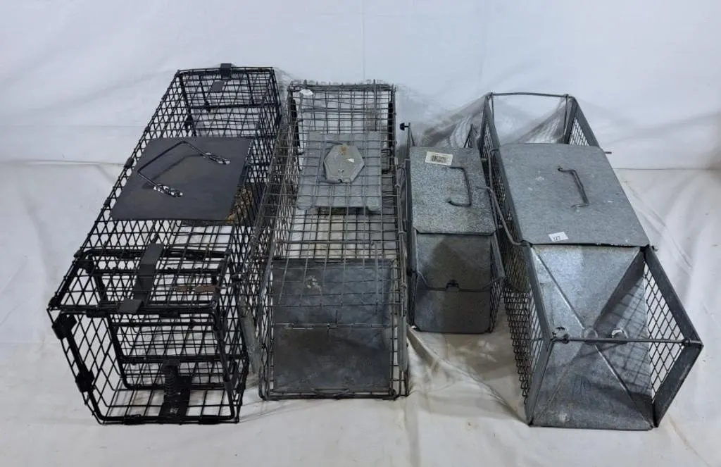 Assortment of Wire Live Traps
