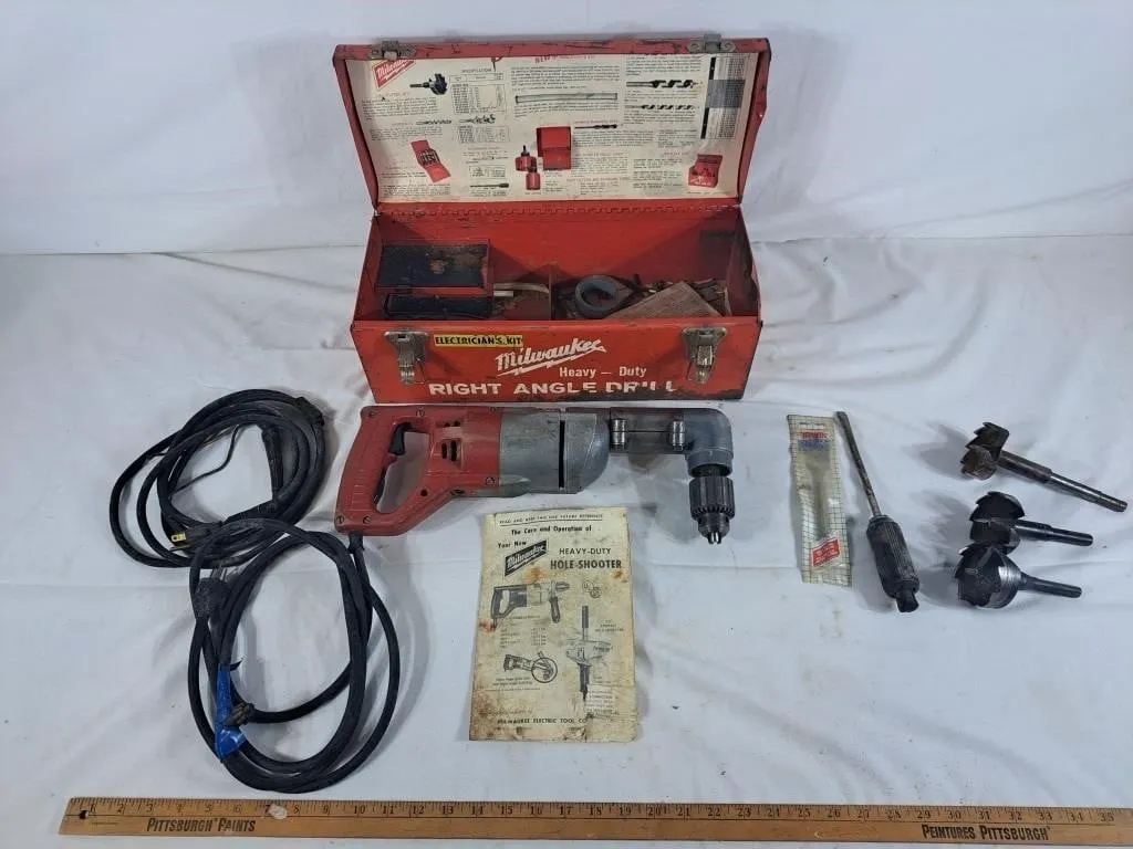 Milwaukee Heavy Duty Right Angle Drill