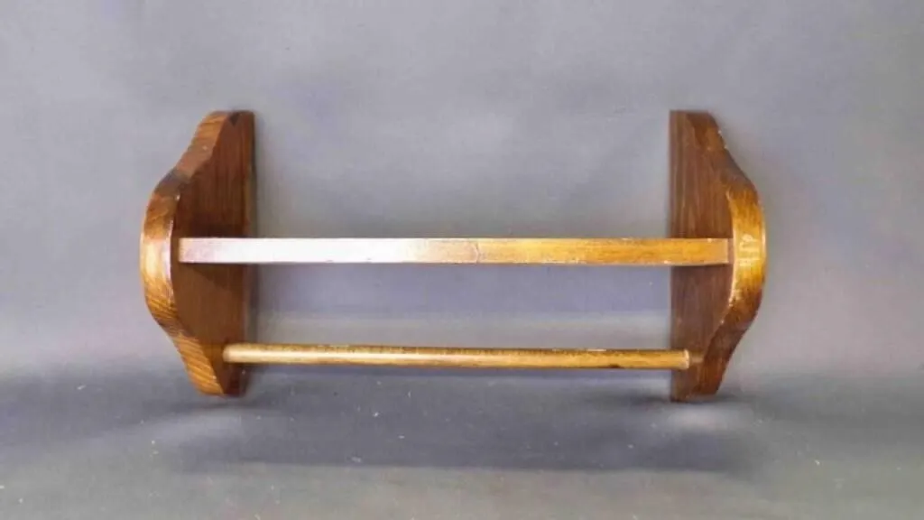 Vintage-Style Wood Wall Shelf w/ Towel Bar